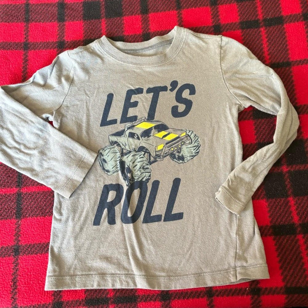 Carters - Picture 2 of 3